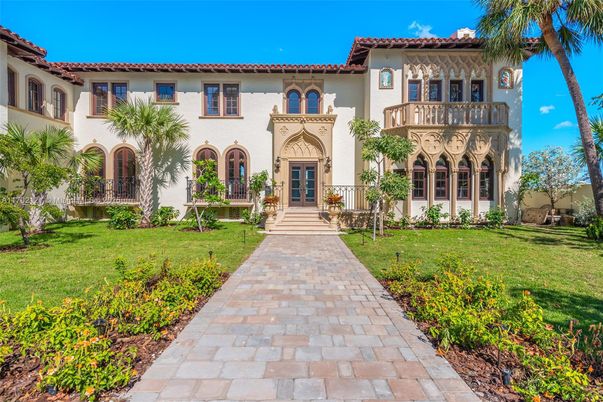 Backyard, Exterior, Facade, Spanish Mediterranean
