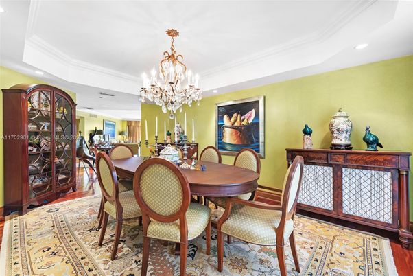 Chandelier, Dining room, Interior, Recessed Lighting, Wood Texture Flooring