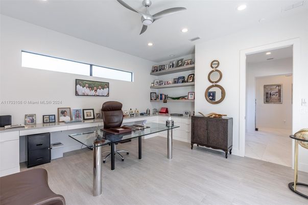 Home Office, Interior, Recessed Lighting, Wood Texture Flooring