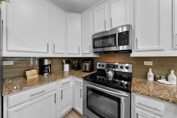 Interior, Kitchen, Stainless Steel Appliances