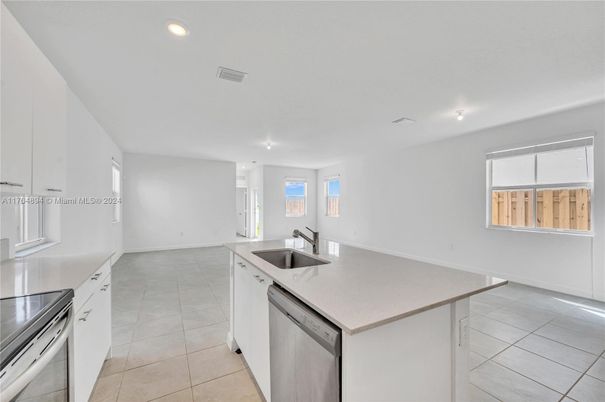 Interior, Kitchen, Recessed Lighting