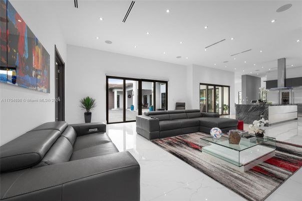 Interior, Kitchen, Living room, Marble, Recessed Lighting