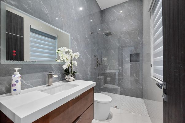 Bathroom, Glass Shower, Interior, Marble Walls, Recessed Lighting