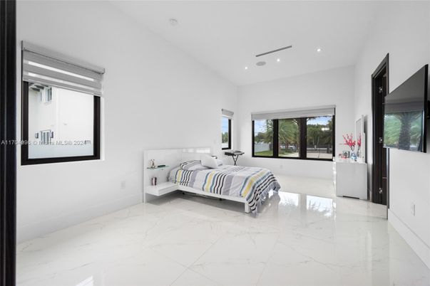 Bedroom, Interior, Marble, Recessed Lighting