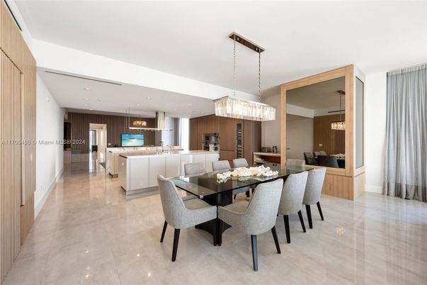 Chandelier, Dining room, Interior, Kitchen, Pendant Lights, Recessed Lighting