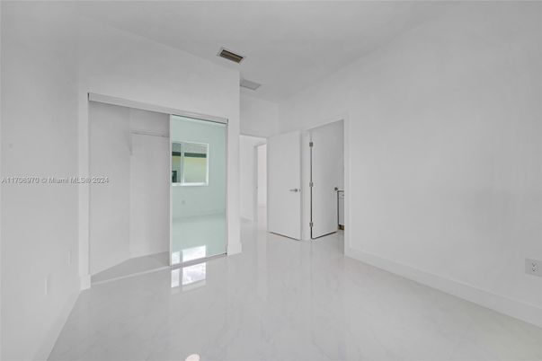 Empty room, Interior, Marble