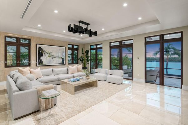 Interior, Living room, Recessed Lighting, Water