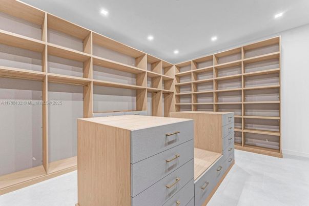 Interior, Recessed Lighting, Walk-in Closets