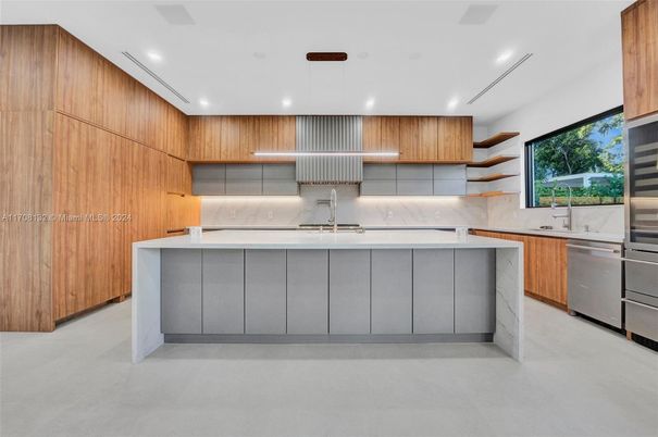 Interior, Kitchen, Pendant Lights, Recessed Lighting, Stainless Steel Appliances