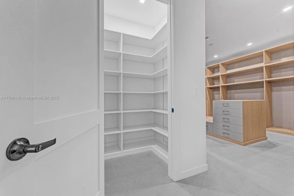 Interior, Recessed Lighting, Walk-in Closets
