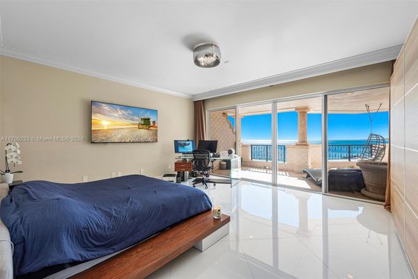 Bedroom, Home Office, Interior, Water