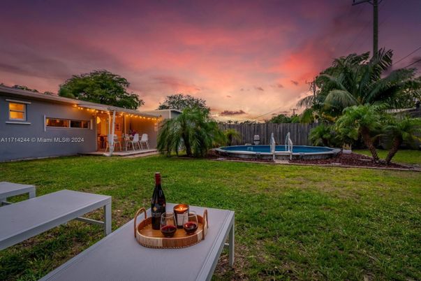 Backyard, Exterior, Pool