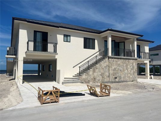 Exterior, Water