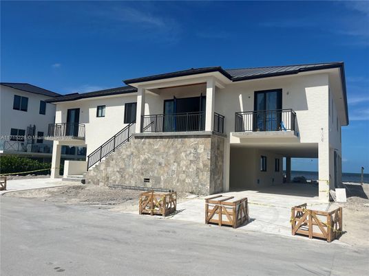 Exterior, Water