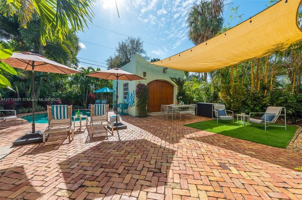 Backyard, Exterior, Pool