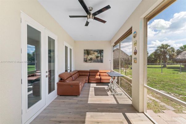 Interior, Living room, Sun Room, Wood Texture Flooring
