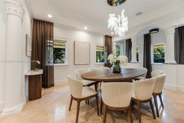 Chandelier, Dining room, Interior, Pendant Lights, Recessed Lighting