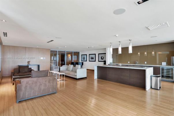 Interior, Kitchen, Living room, Pendant Lights, Recessed Lighting, Wood Texture Flooring