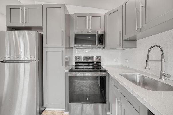Interior, Kitchen, Stainless Steel Appliances