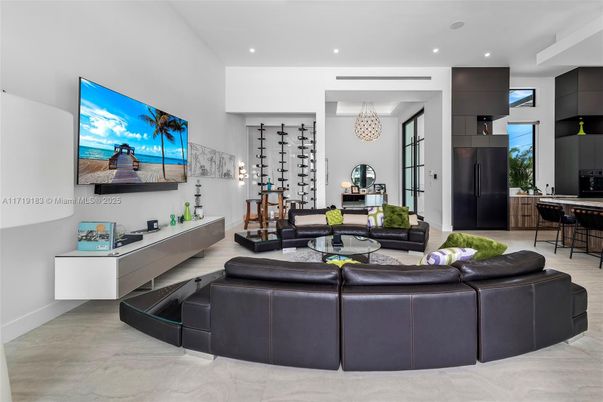Interior, Kitchen, Living room, Pendant Lights, Recessed Lighting