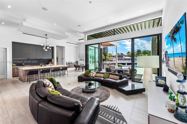 Dining room, Interior, Kitchen, Living room, Pendant Lights, Recessed Lighting