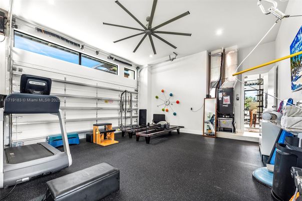 Fitness Equipment, Interior, Recessed Lighting