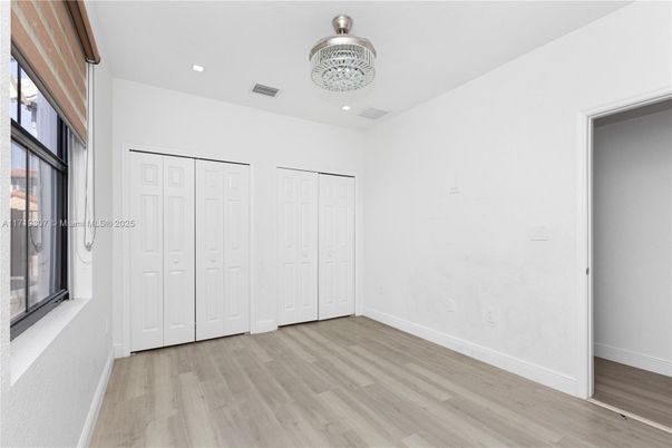 Chandelier, Empty room, Interior, Recessed Lighting, Wood Texture Flooring
