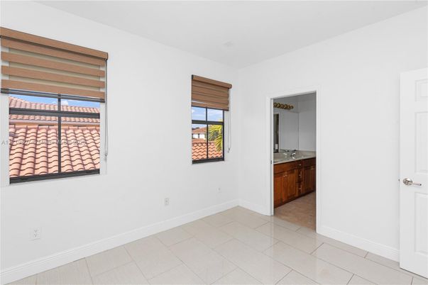 Bathroom, Empty room, Interior