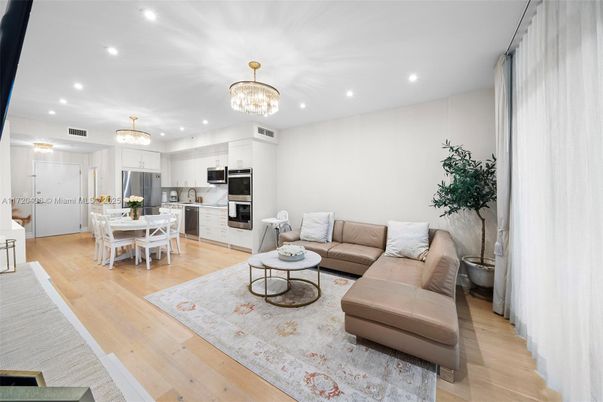 Chandelier, Dining room, Interior, Kitchen, Living room, Recessed Lighting, Stainless Steel Appliances, Wood Texture Flooring