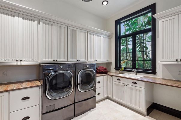 Interior, Recessed Lighting, Washer
