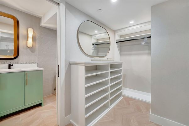 Interior, Recessed Lighting, Walk-in Closets, Wood Texture Flooring