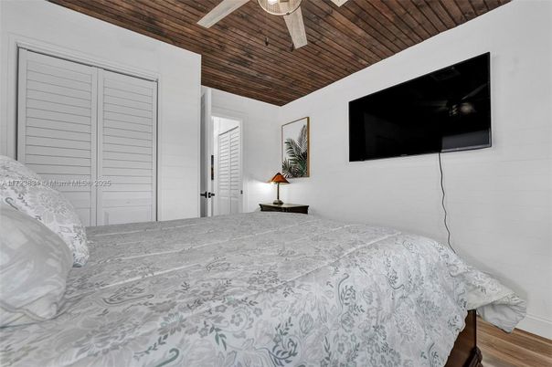 Bedroom, Interior, Wooden Ceilings, Wood Texture Flooring
