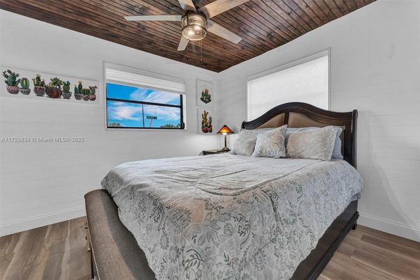 Bedroom, Interior, Wooden Ceilings, Wood Texture Flooring