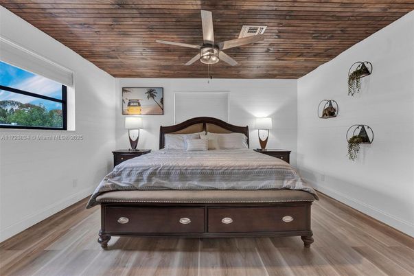 Bedroom, Interior, Wooden Ceilings, Wood Texture Flooring