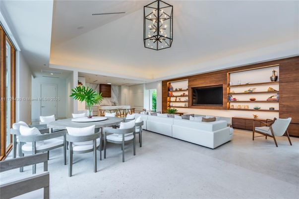 Dining room, Interior, Living room, Recessed Lighting