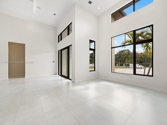 Empty room, Interior, Recessed Lighting