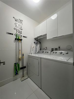 Interior, Washer
