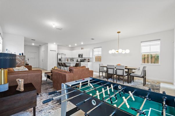 Dining room, Interior, Kitchen, Living room, Pendant Lights, Recessed Lighting, Stainless Steel Appliances