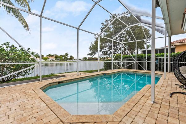 Glass Ceilings, Interior, Pool, Sun Room, Water