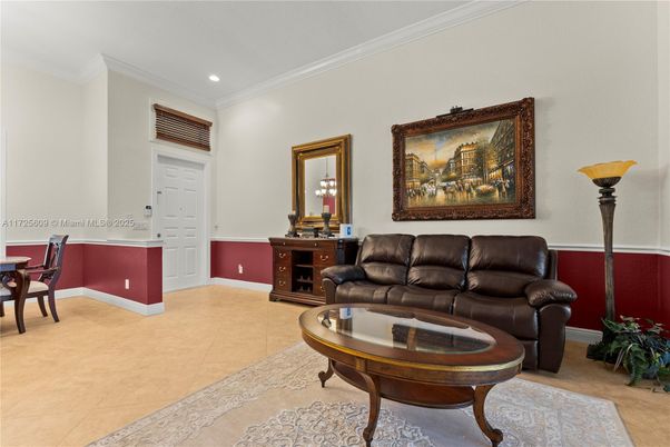 Dining room, Interior, Living room, Recessed Lighting