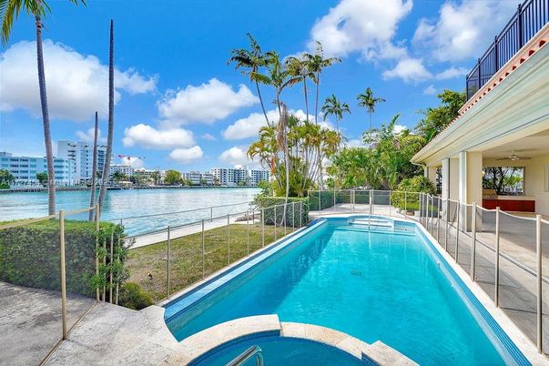 Exterior, Pool, Water