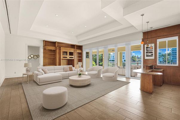 Interior, Living room, Pendant Lights, Recessed Lighting, Wood Texture Flooring