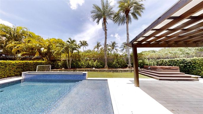 Backyard, Exterior, Pool