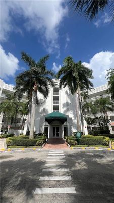 Exterior, Facade, Condo Building