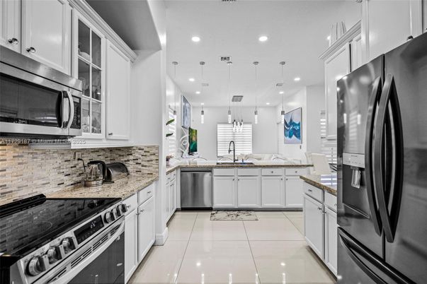 Interior, Kitchen, Pendant Lights, Recessed Lighting, Stainless Steel Appliances