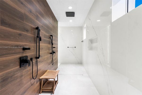 Bathroom, Interior, Marble, Marble Walls, Recessed Lighting