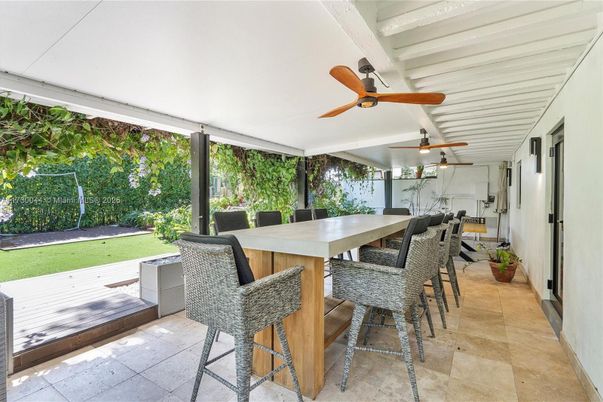 Dining room, Interior, Sun Room