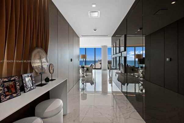 Interior, Marble, Recessed Lighting
