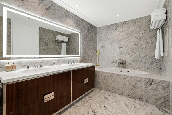 Bathroom, Dual Sink Vanities, Interior, Marble, Marble Walls, Recessed Lighting