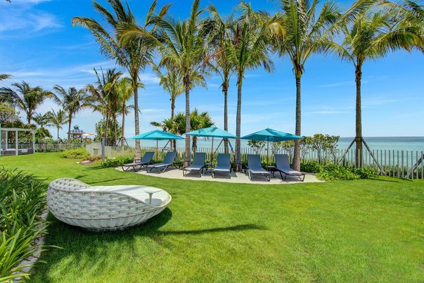 Backyard, Exterior, Water